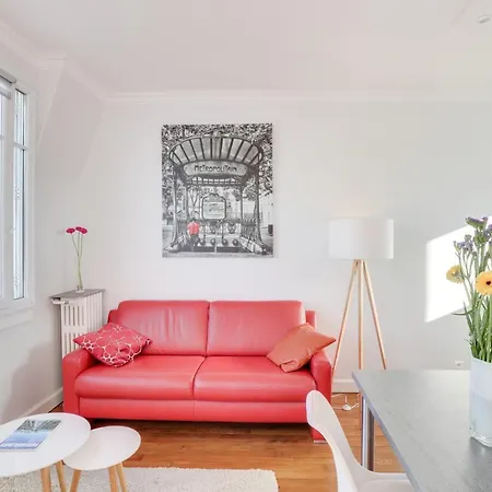 Eiffel Tower View Terrace Saint Germain Des Pres Guest house Paris